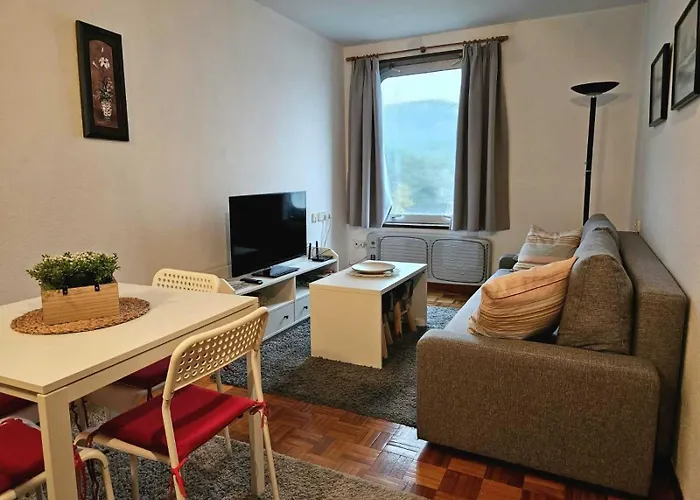 アパート Manzaneda Natura T1 *